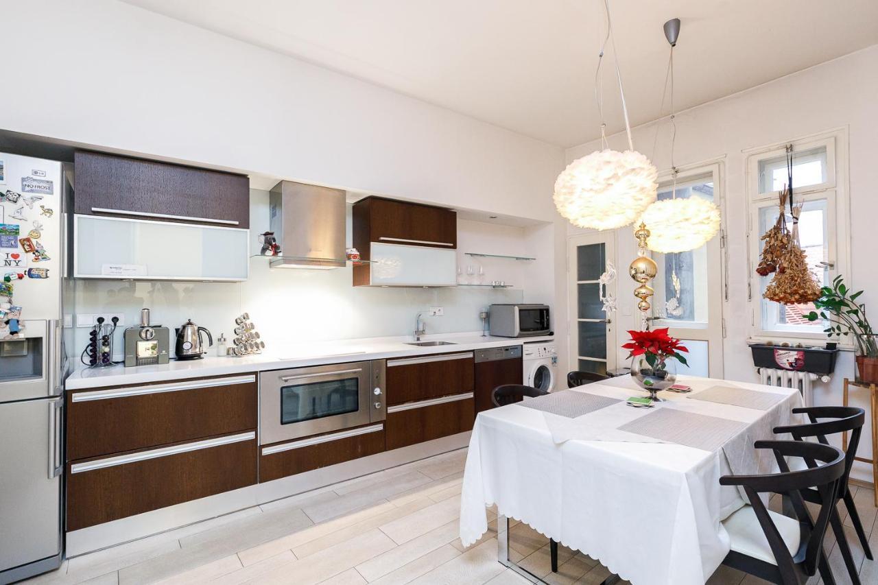 Luxury Apartment Dlouha Praga Exterior foto
